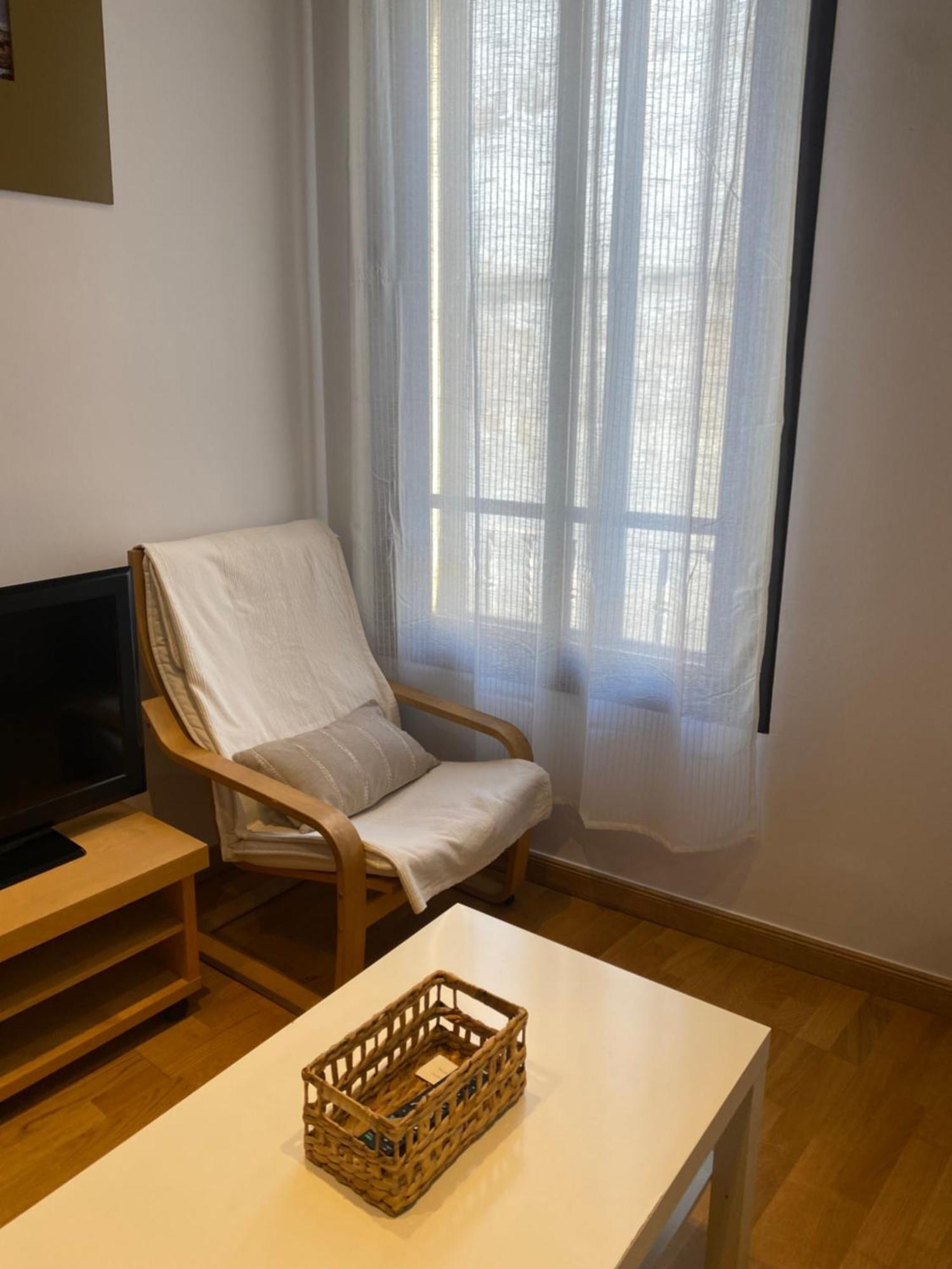 Apartamentos Caces Esterno foto