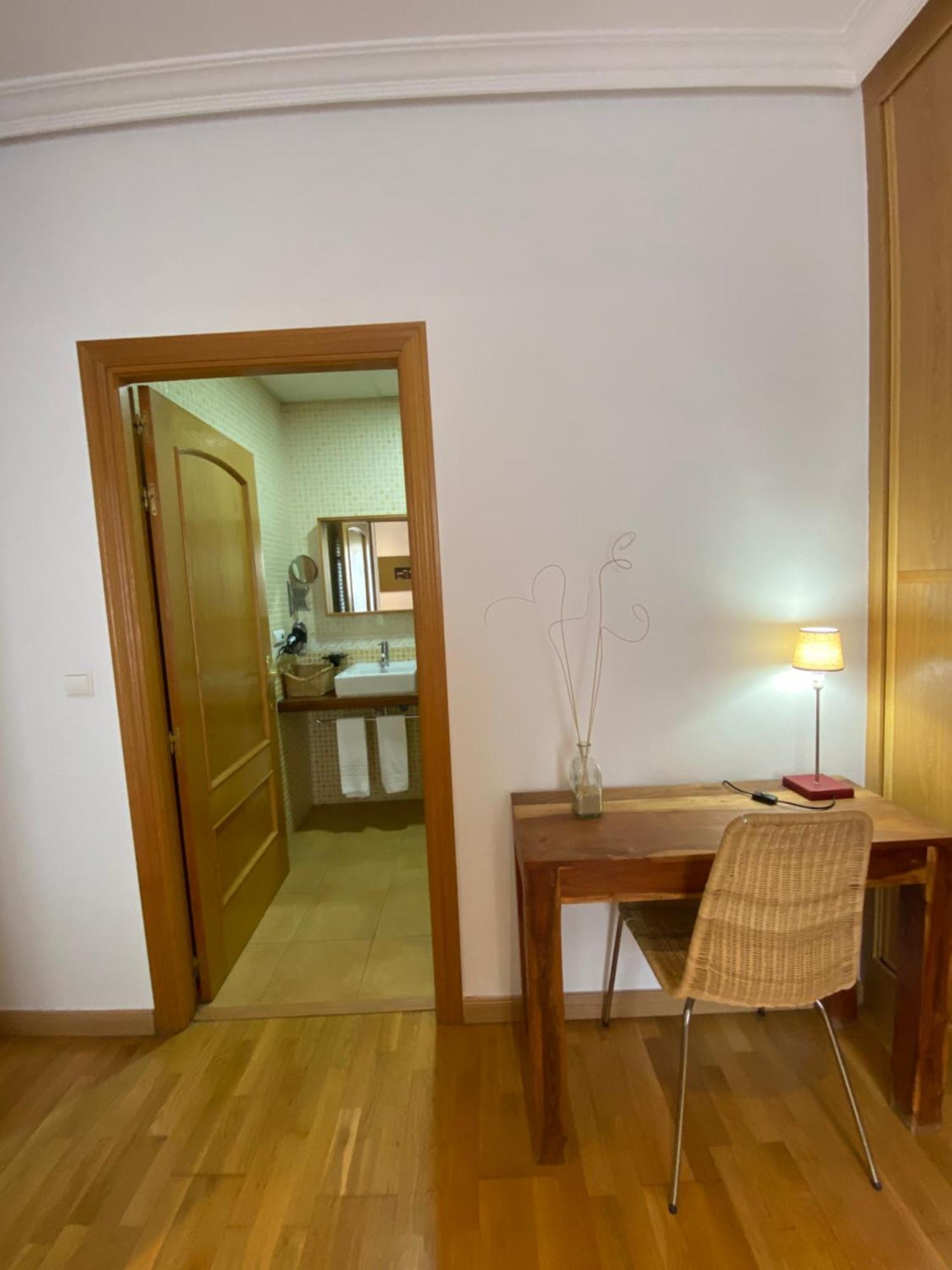 Apartamentos Caces Esterno foto