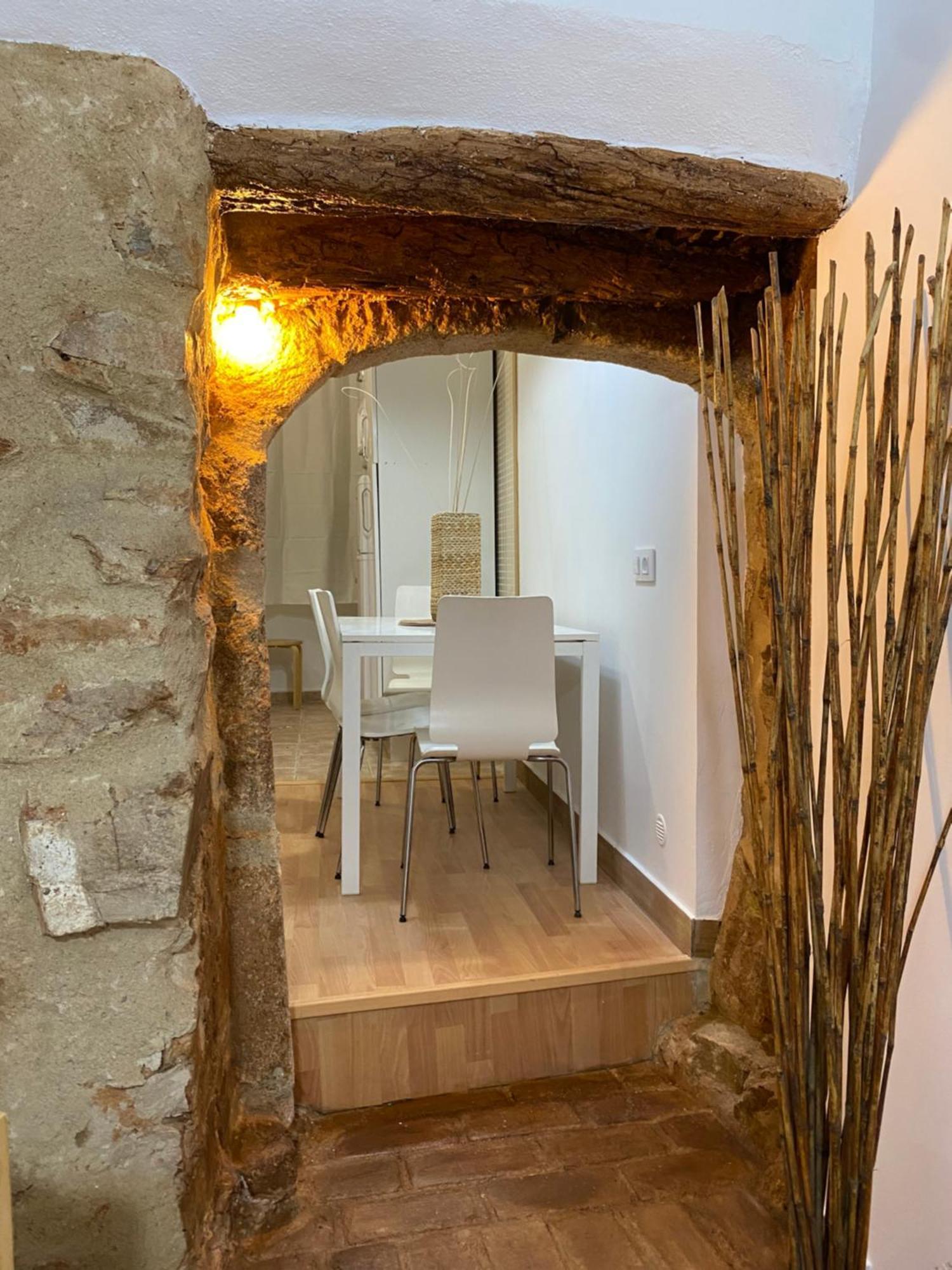 Apartamentos Caces Esterno foto
