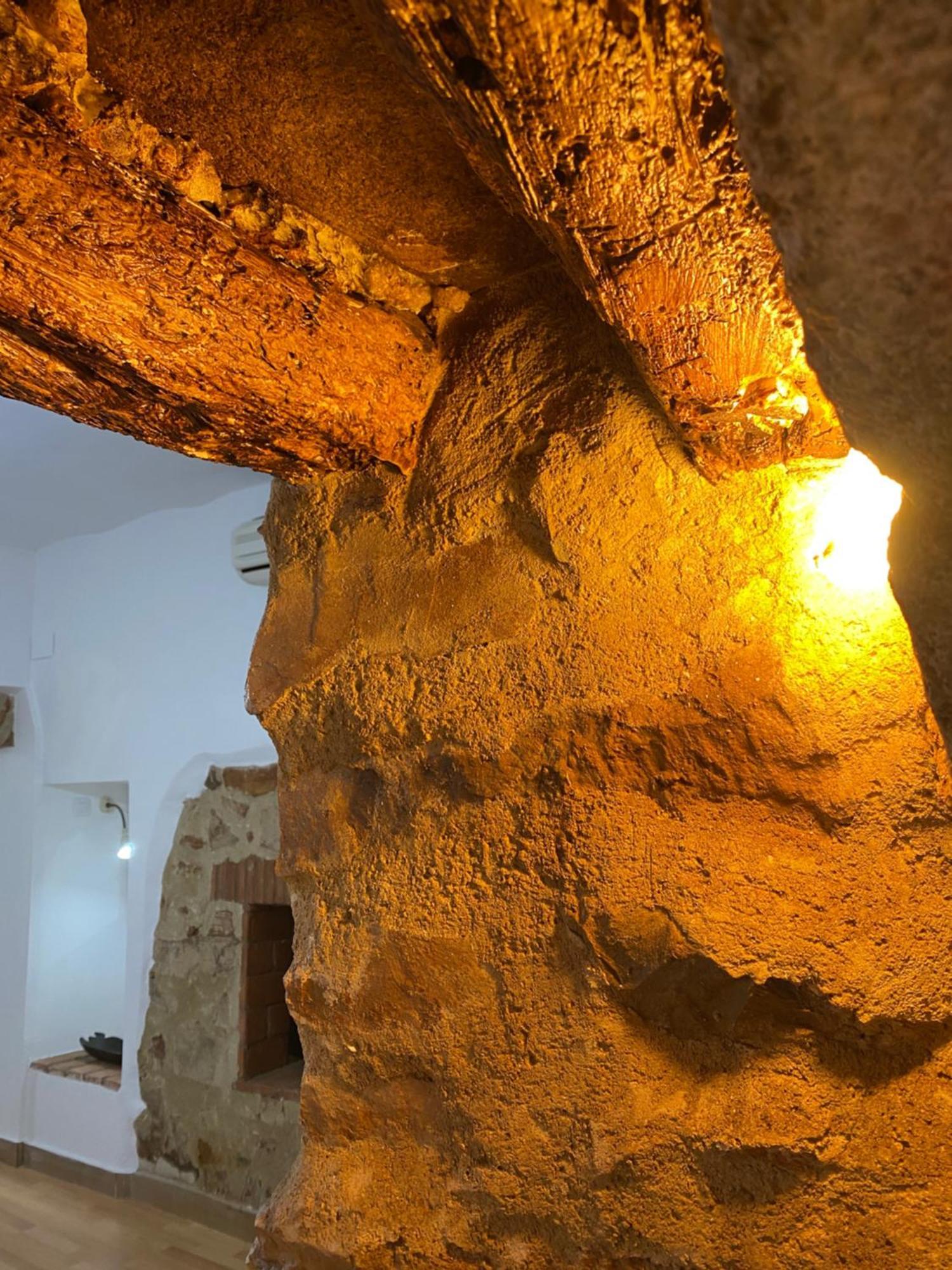 Apartamentos Caces Esterno foto