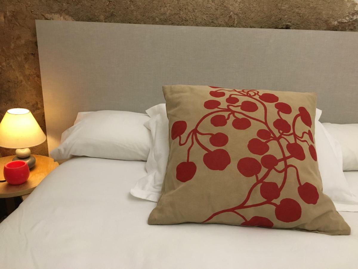 Apartamentos Caces Esterno foto
