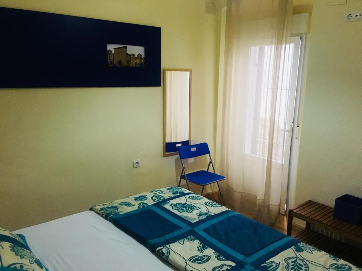 Apartamentos Caces Esterno foto